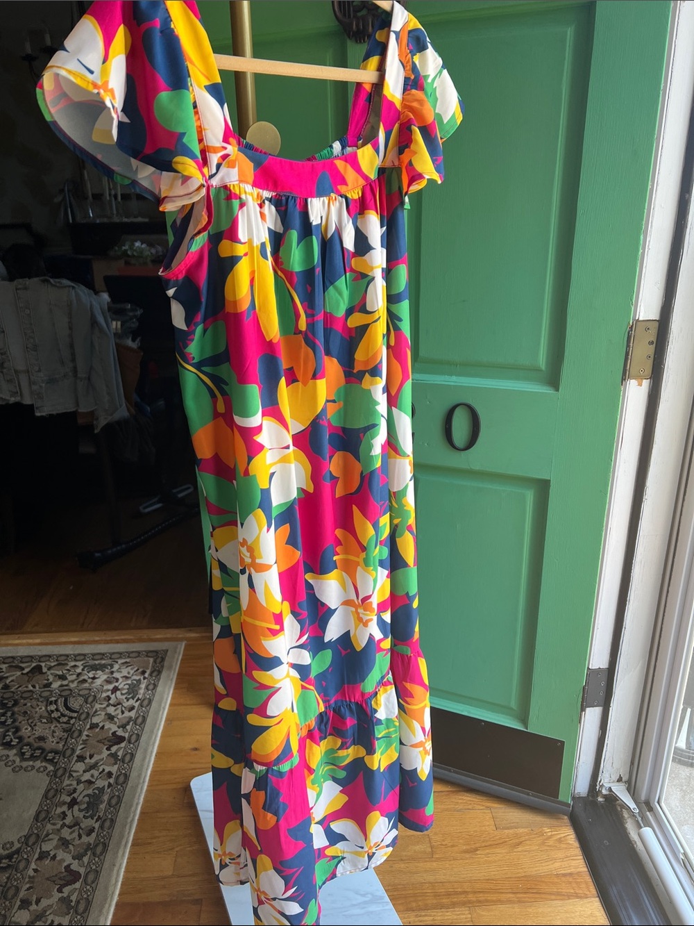 Frazzle Floral fluttery sleeve Dress - Sz L